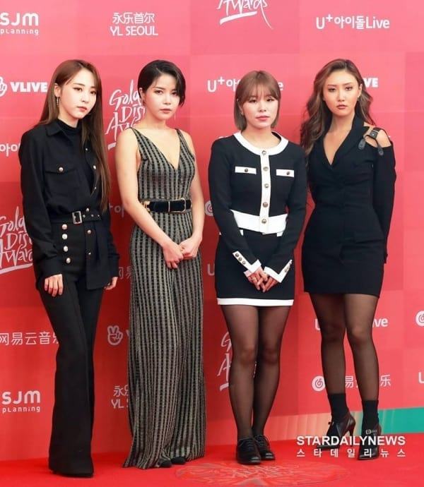Mamamoo had a new appearance. Hwasa today was somewhat more discreet than her usual images. 