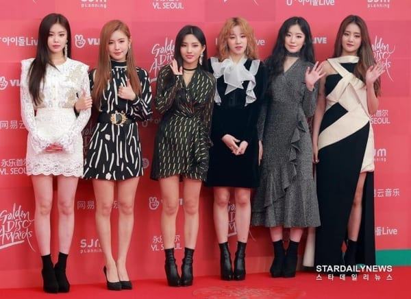 (G) I-DLE is the first girl group to come to the red carpet of January 5, the girls have appeared with quite simple but subtle outfits. 