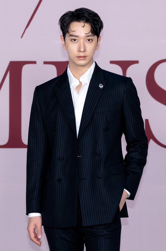 A banner at KBS Entertainment Awards caught netizens’ attention: “Chen ...