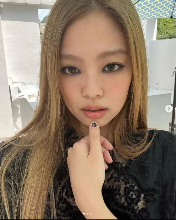 Although she’s rich, BLACKPINK’s Jennie still keeps these habits that ...