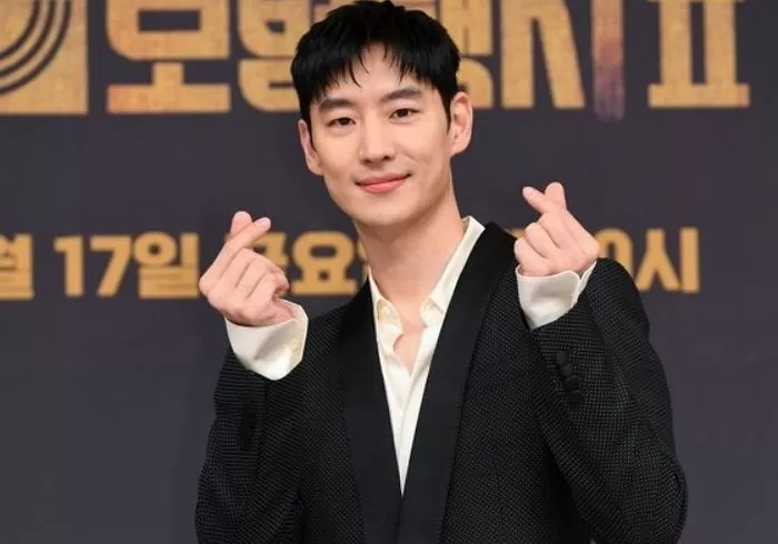 Lee Je Hoon gave a spoiler about 